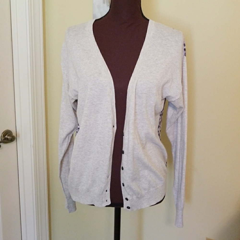 Gap cardigan with printed floral back.